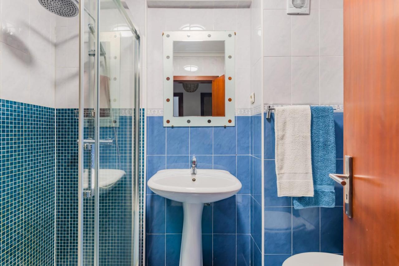 Mira-Ria - Apartamento Em Bairro Calmo E Central Aveiro Eksteriør billede